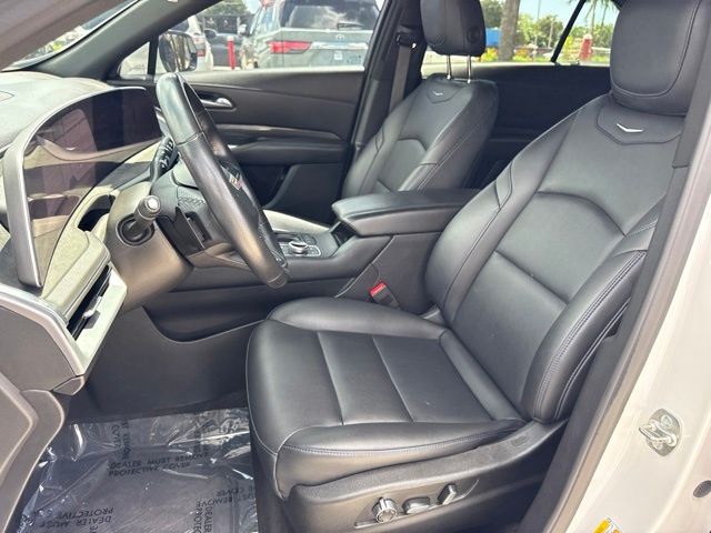 2025 Cadillac XT4 - $40,888