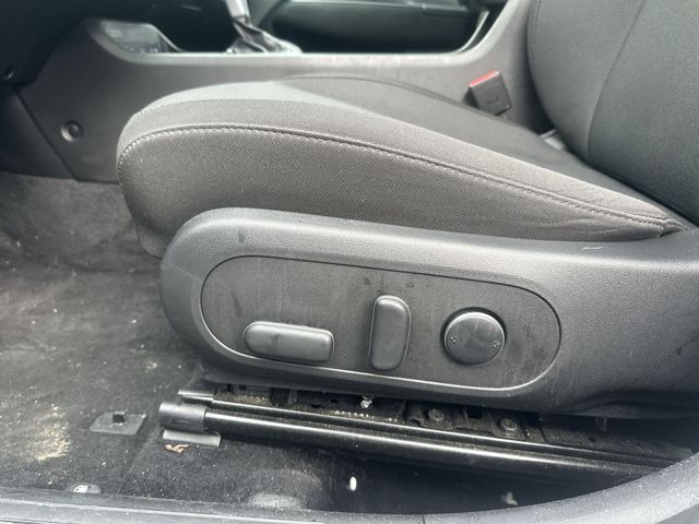 Certified Used 2025 White Hyundai SEL image 16