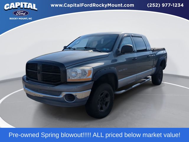 Mineral Gray Metallic Clearcoat 2006 Dodge RAM 1500 Pickup Truck Four-Wheel Drive 5-Speed Automatic