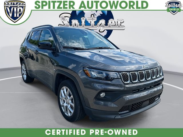 Crystal Metallic 2023 Jeep Compass SUV / Crossover Four-Wheel Drive 8-Speed Automatic