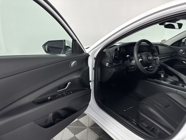 New 2025 Hyundai Elantra For Sale in Indianapolis, IN