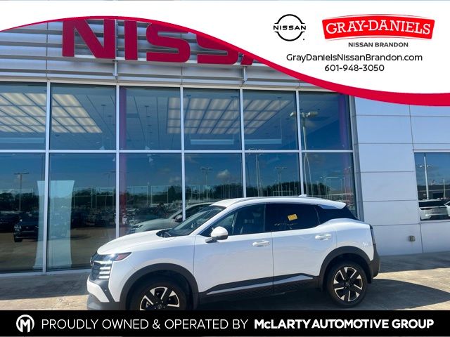 Aspen White Tricoat 2025 Nissan Kicks SUV / Crossover Front-Wheel Drive Continuously Variable Transmission