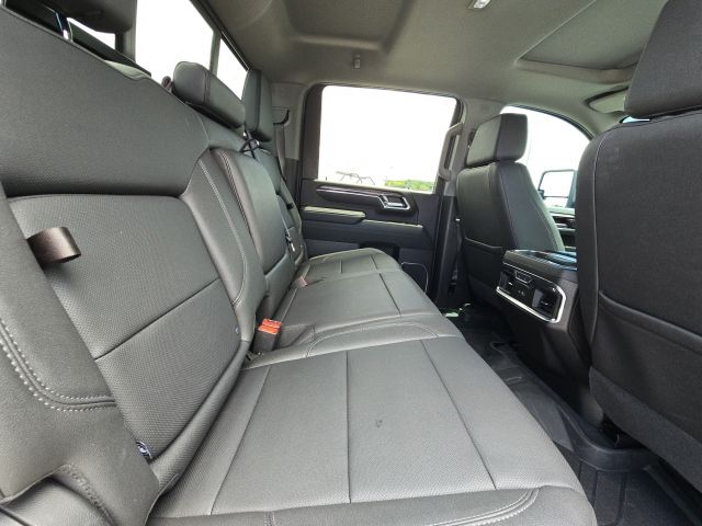 2024 Chevrolet Silverado 3500HD LTZ:46768A