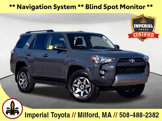 2024 Toyota 4Runner TRD Off-Road Premium 1