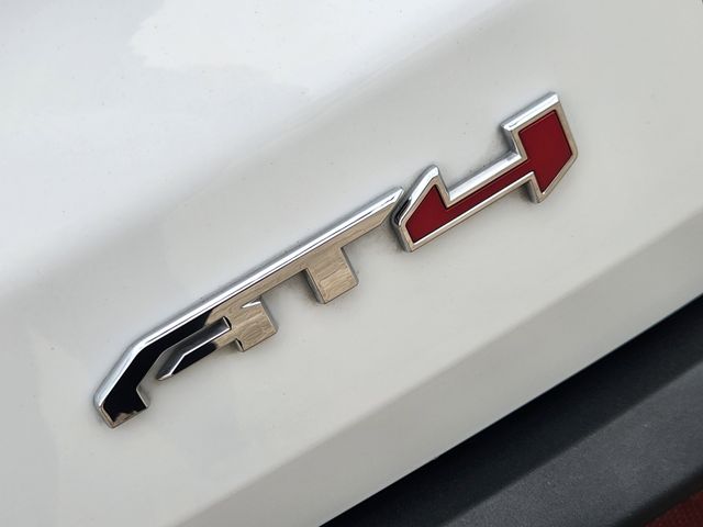 2024 GMC Acadia AT4 White at Classic Elite Chevrolet Sugar Land