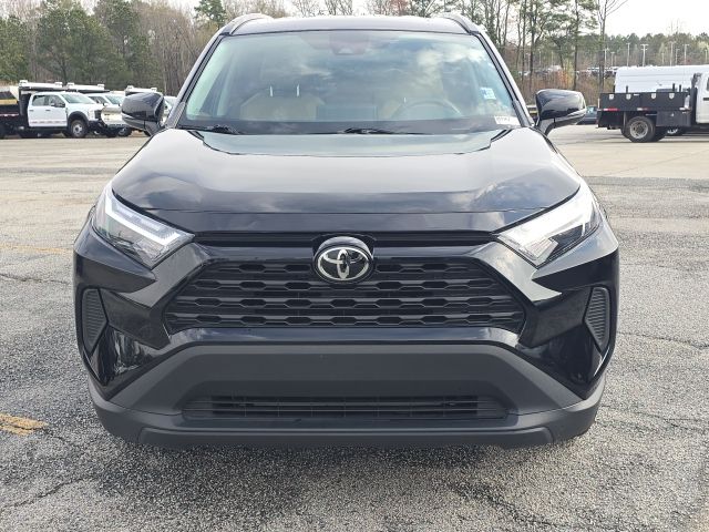 2023 Toyota RAV4 XLE:B02167