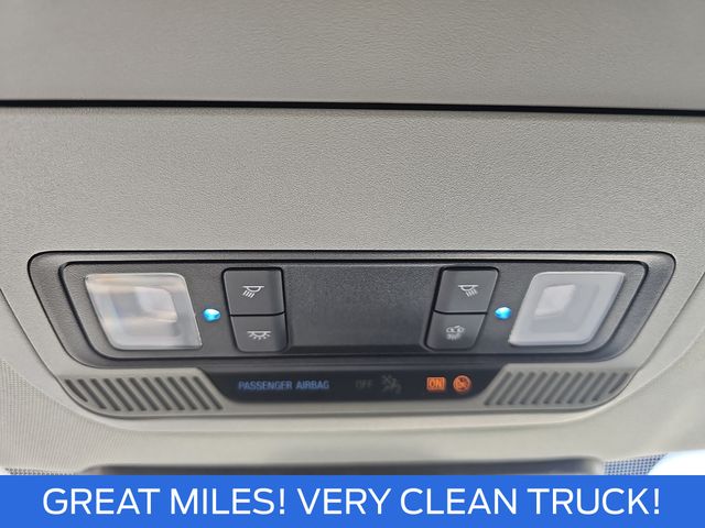 Used 2025 White Ford XLT image 23