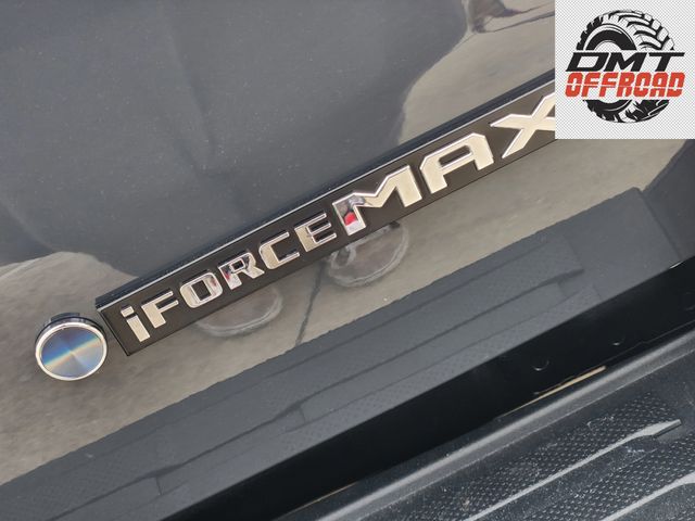 2025 Toyota Tacoma Hybrid TRD Off Road - 8