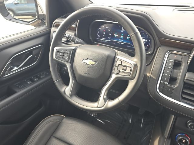 2023 Chevrolet Suburban Premier:44911A