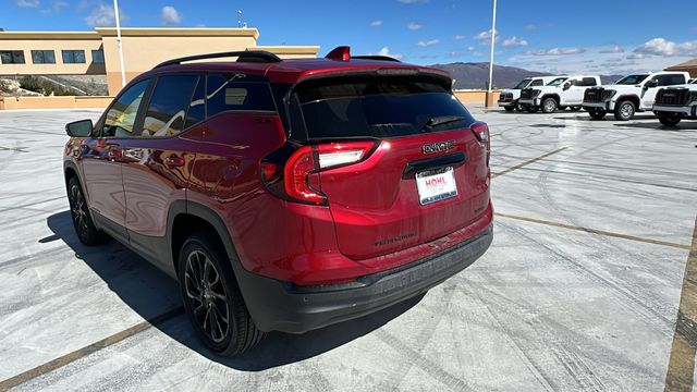 2024 GMC Terrain SLE 5