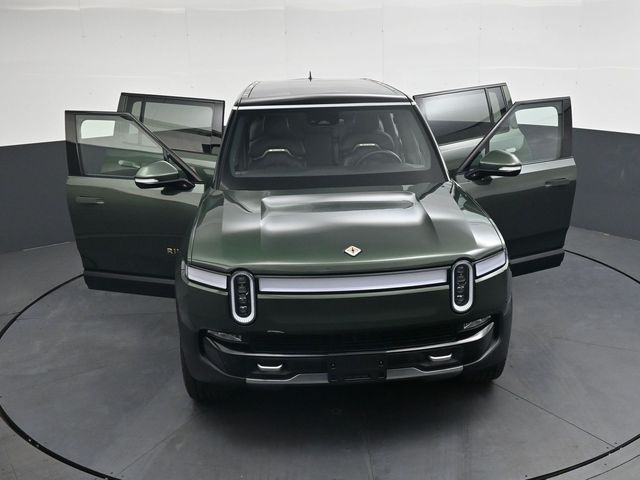 Used 2024  Rivian Adventure image 27