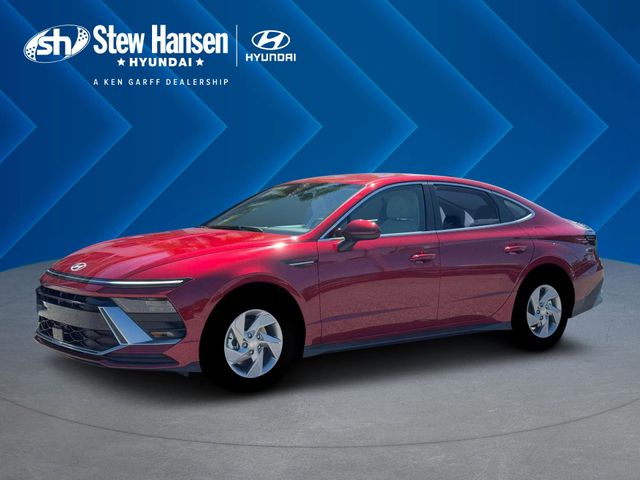 New 2026 Red Hyundai SE image 2
