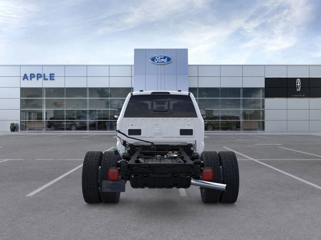 2025 Ford F-550 Super Duty 