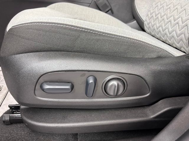 Used 2024 Chevrolet Equinox SUV