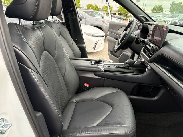 2026 Toyota Grand Highlander Nightshade - Photo 24