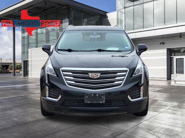 2019 Stellar Black Metallic Cadillac XT5 Luxury FWD SUV