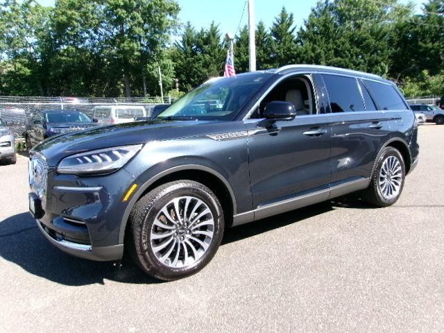used 2024 Lincoln Aviator car, priced at $52,996