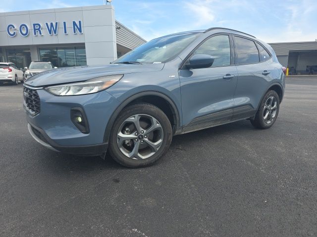 Vapor Blue 2025 Ford Escape SUV / Crossover All-Wheel Drive 8-Speed Automatic