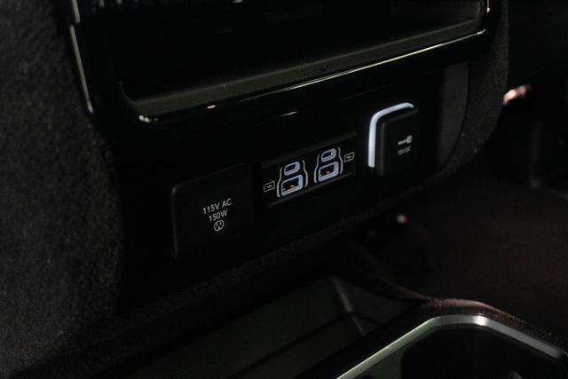 Used 2024 Jeep Wagoneer SUV