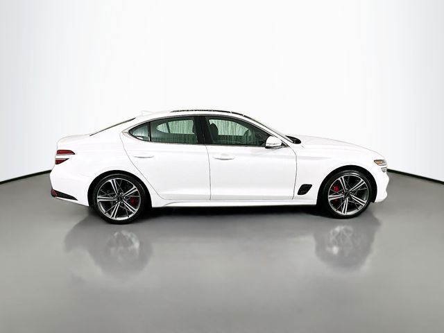 Thumbnail: 2025 Genesis G70 - 4