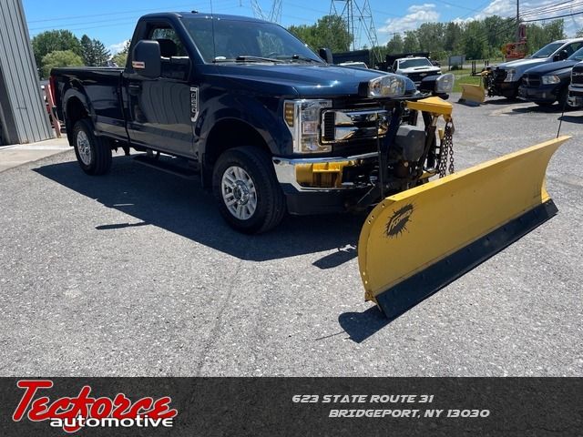 2019 Ford F-250SD XLT - Blue exterior view 1