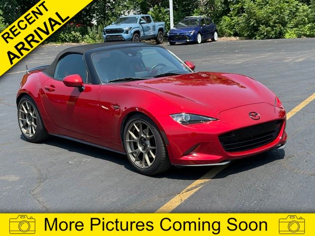  2016 Mazda MX-5 Miata Grand Touring Convertible   