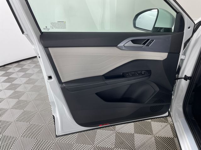 New 2026 Volkswagen Taos 1.5T SEL For Sale in Bremerton, WA