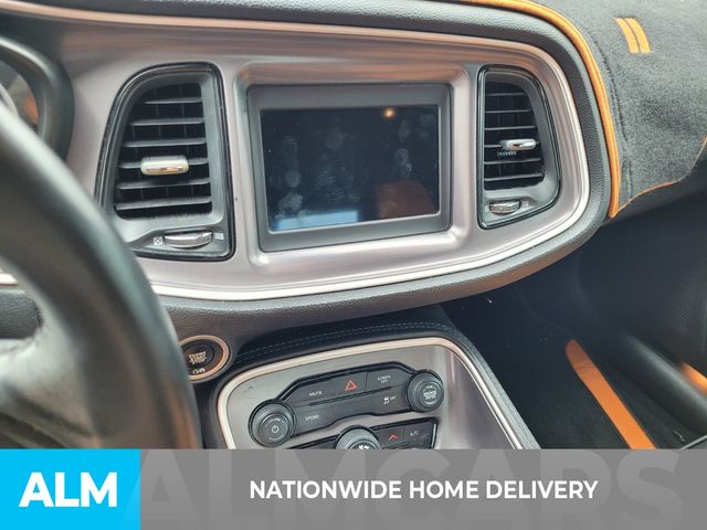 2019 Dodge Challenger SXT photo 4