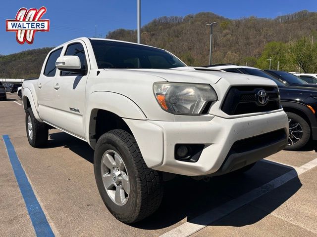 White 2015 Toyota Tacoma Double Cab V6 4WD Pickup Truck Four-Wheel Drive 5-Speed Automatic
