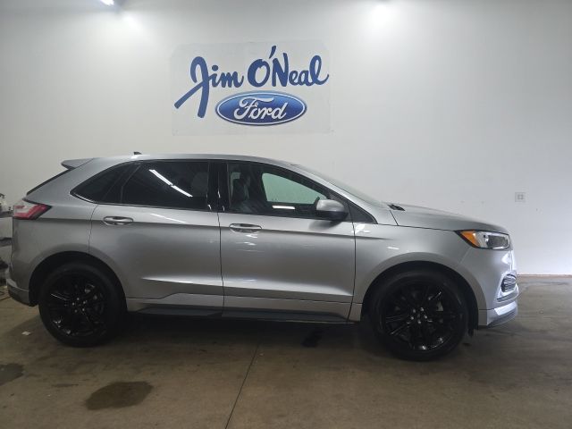 Silver Metallic 2024 Ford Edge SUV / Crossover All-Wheel Drive 8-Speed Automatic