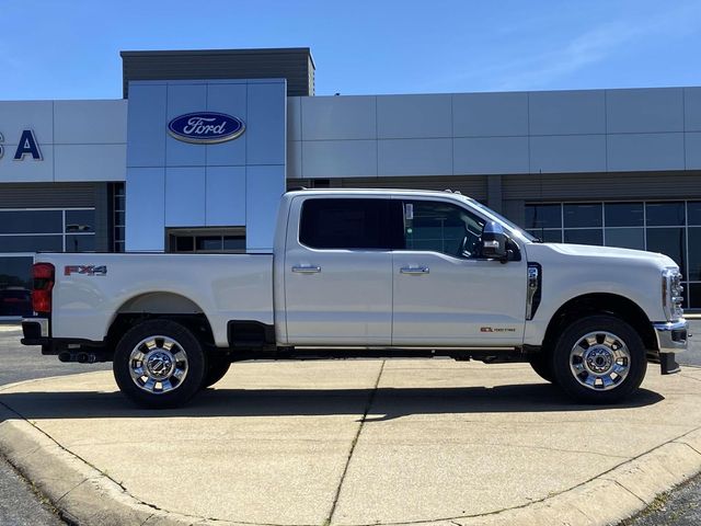 New 2026 White Ford Lariat image 2