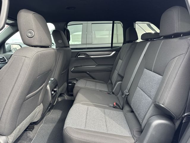 2026 GMC Acadia Elevation - Photo 9