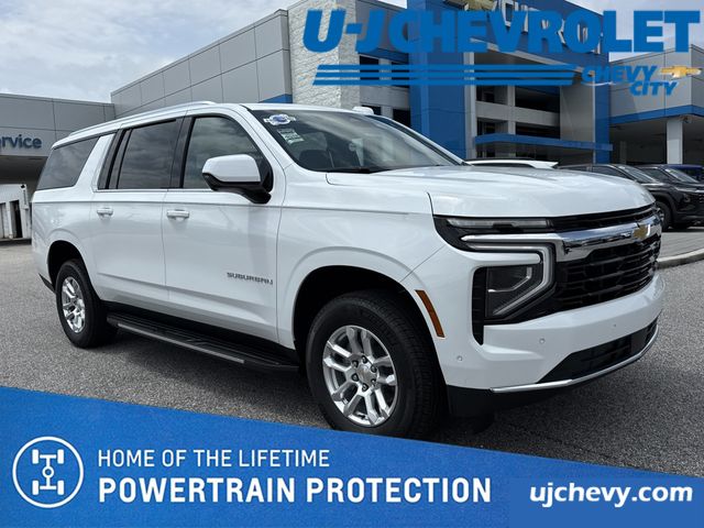 Summit White 2026 Chevrolet Suburban SUV / Crossover Four-Wheel Drive Automatic