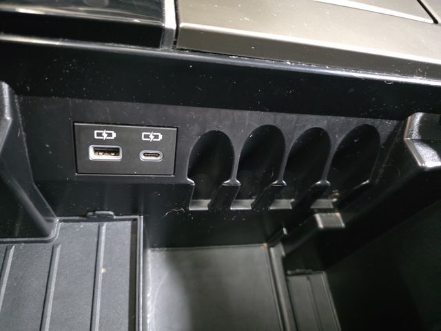 Used 2025 Gray Toyota SR5 image 27