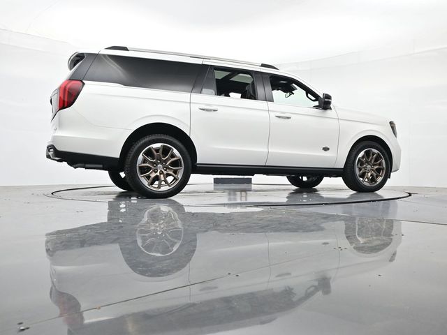 New 2026 White Ford King Ranch image 37