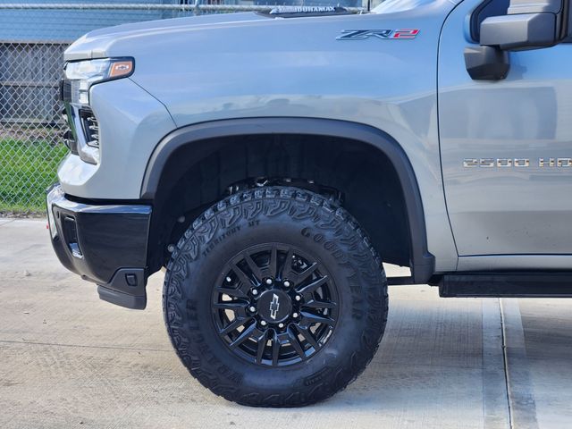 2025 Chevrolet Silverado 2500HD ZR2 - 7