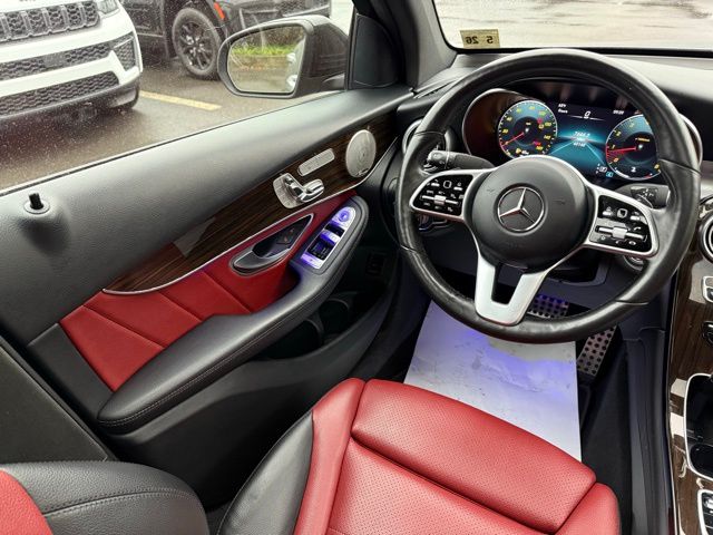 2021 Mercedes-Benz GLC