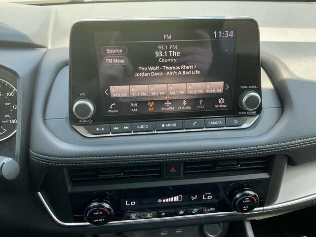 NissanRogue23