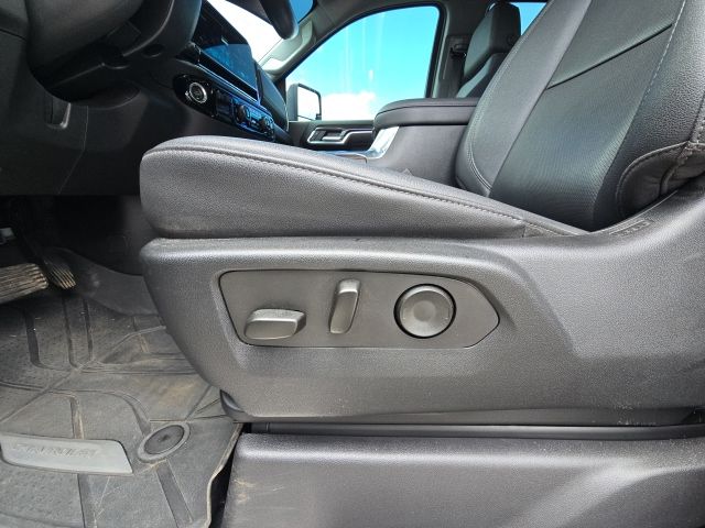 2024 Chevrolet Silverado 3500HD LTZ:46768A