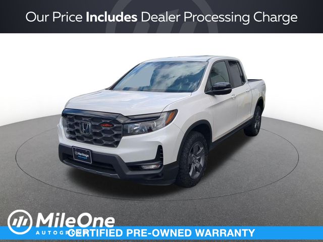 Platinum White 2024 Honda Ridgeline Pickup Truck All-Wheel Drive 9-Speed Automatic