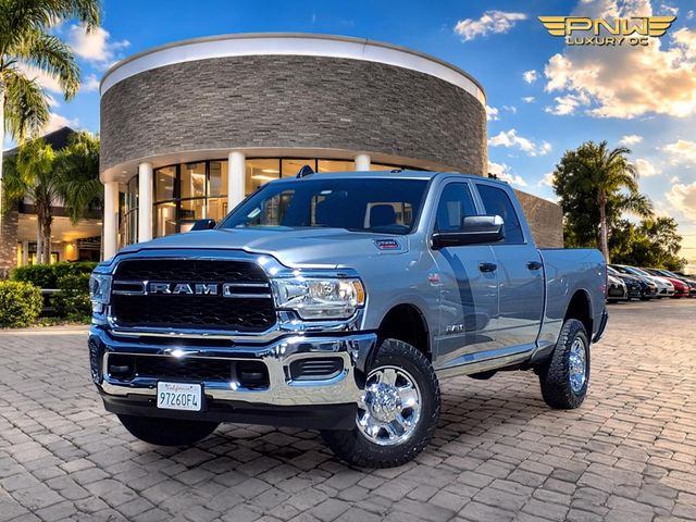 Billet Silver Metallic Clearcoat 2022 RAM 2500 Tradesman Crew Cab 4WD Pickup Truck Four-Wheel Drive 8-Speed Automatic