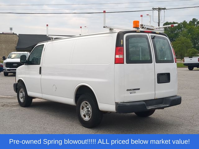 Used 2016 White Chevrolet Work Van image 11