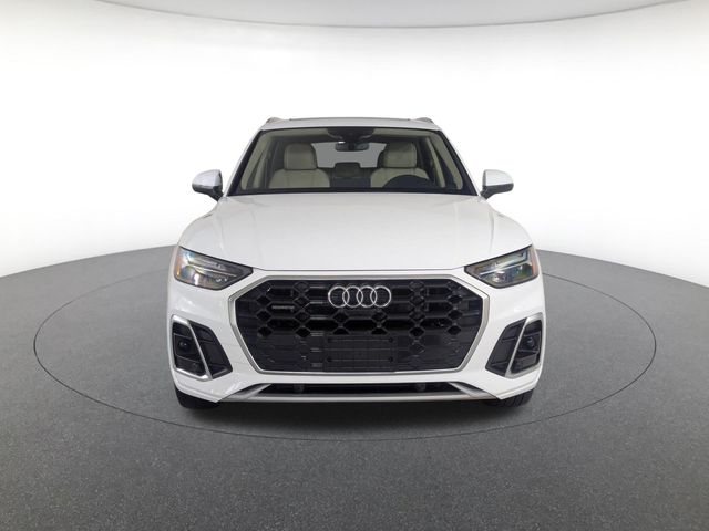 used 2024 Audi Q5 e car
