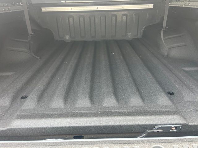 New 2026 Nissan Frontier Truck