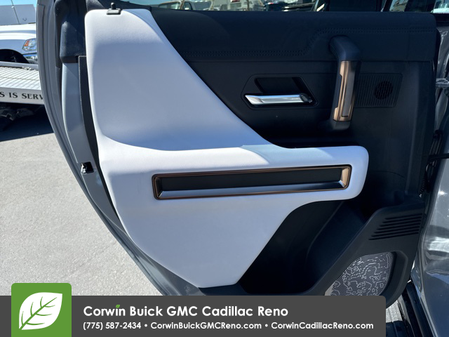 2024 GMC Hummer EV SUV 2X 18