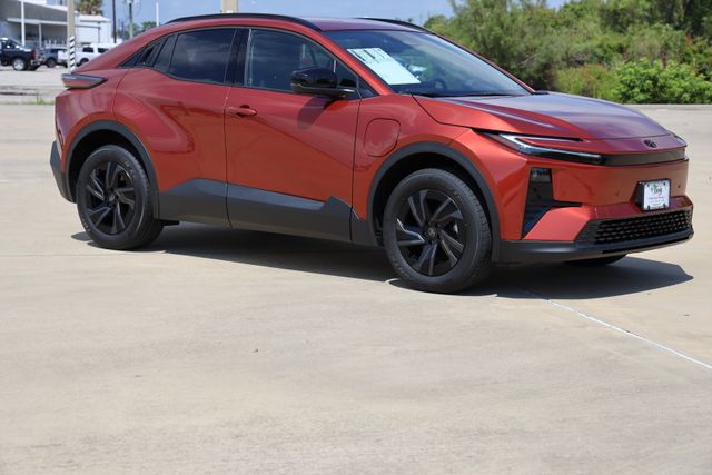 2026 Toyota C-HR SE AWD - 0