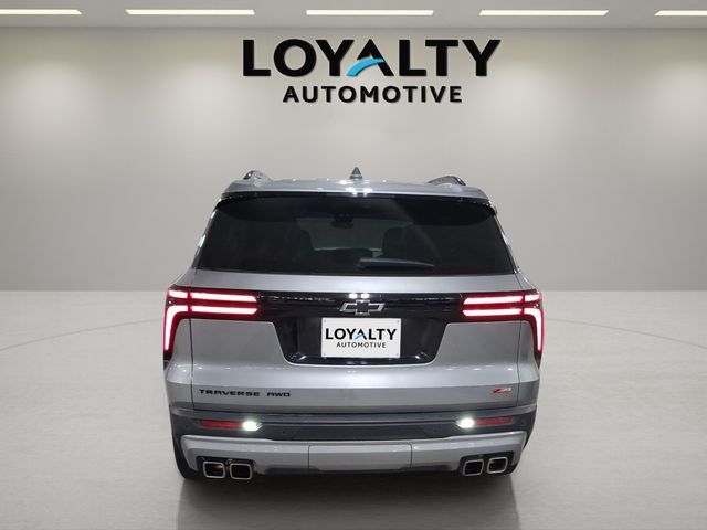 Used 2024 Chevrolet Traverse SUV