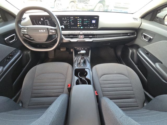 2025 Kia K4 EX:L44120B