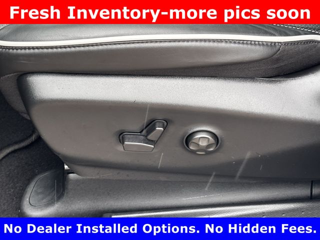 2026 Chrysler Pacifica Limited Silver at Mac Haik CDJR North Houston