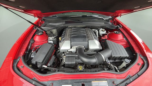 Used 2010 Red Chevrolet SS image 39